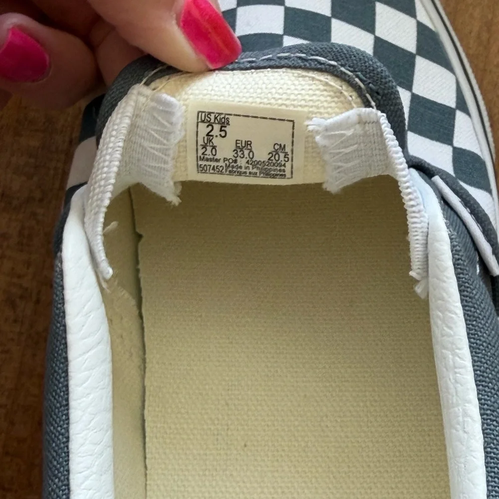 Vans Checkerboard Slip-On Shoes - Picture 2 of 5